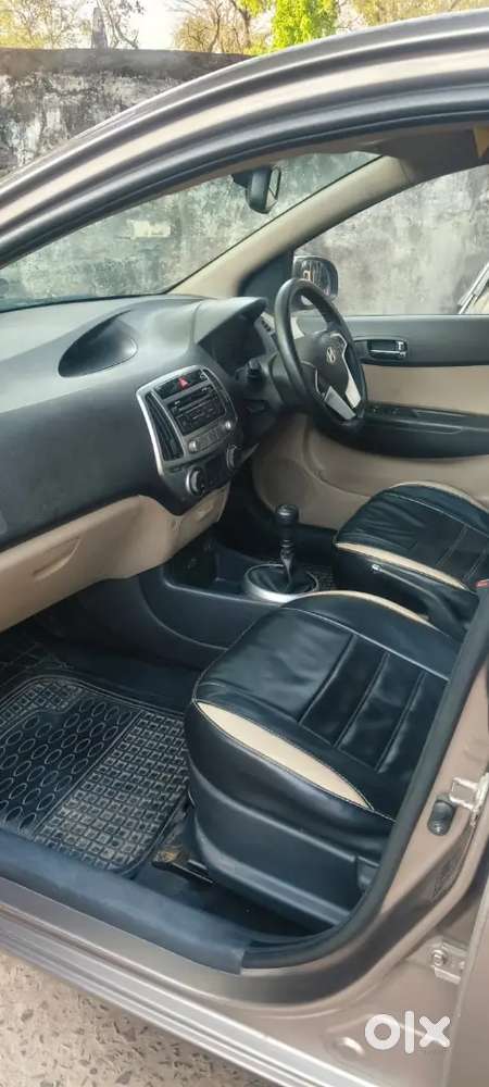Hyundai I20 2013 Petrol Well Maintained