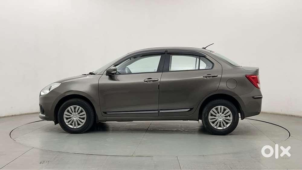 Maruti Suzuki Dzire 1.2 Vxi, 2023, Petrol