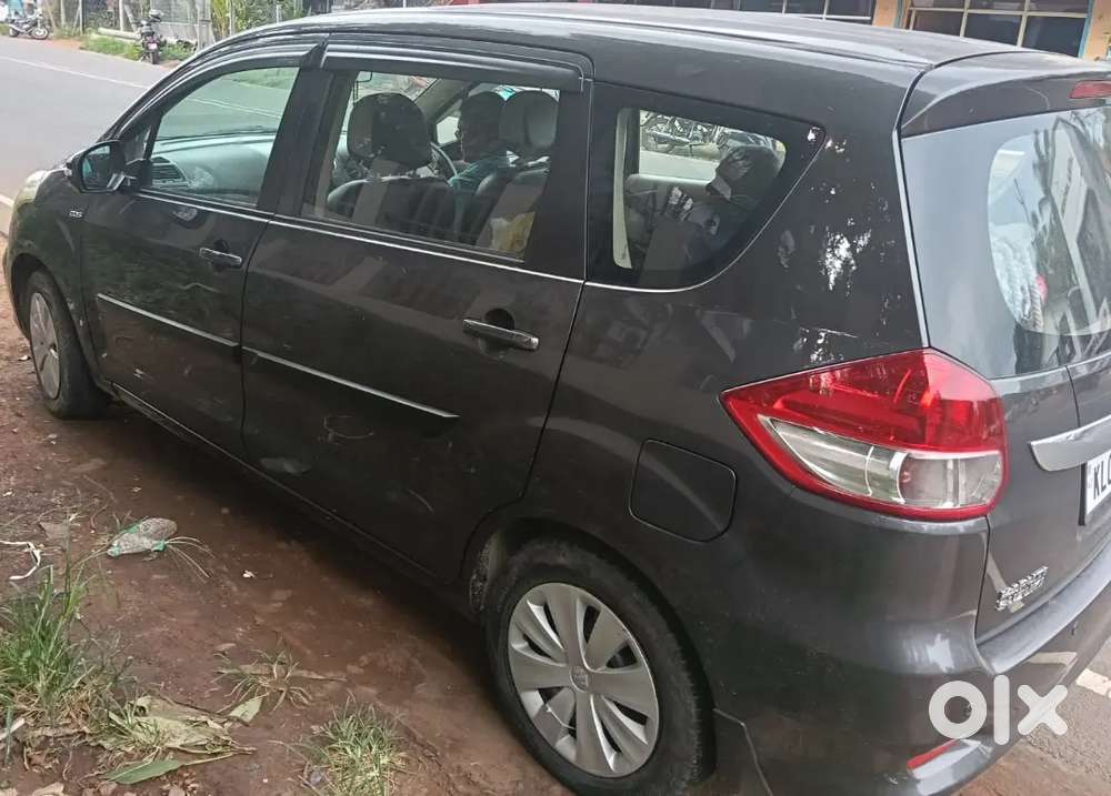 Maruti Suzuki Ertiga 2016 Diesel 165000 Km Driven