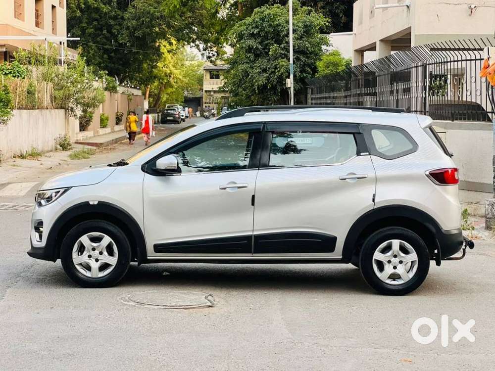 Renault Triber Rxz, 2020, Petrol