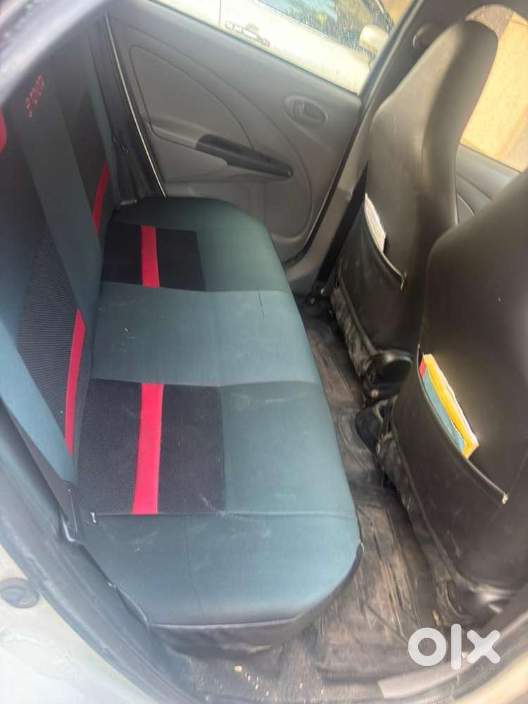 Toyota Etios Liva 2011