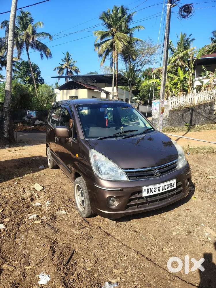 Maruti Suzuki Zen Estilo 2010