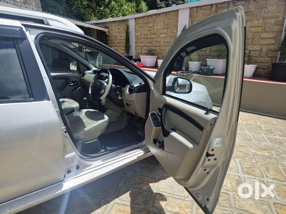 Nissan Terrano 2015