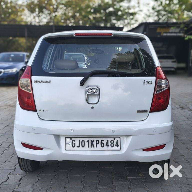 Hyundai I10 Sportz At, 2012, Petrol