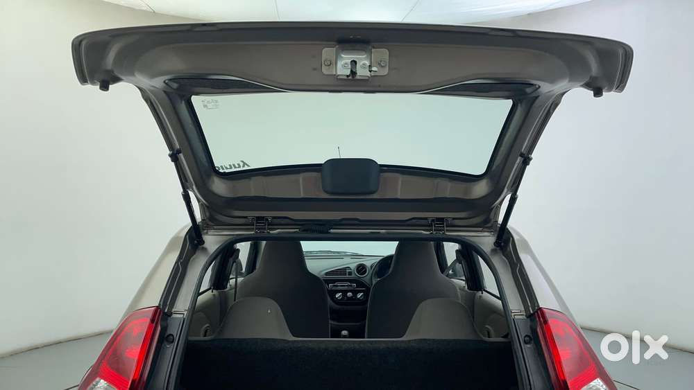 Datsun Redigo T Option, 2016, Petrol