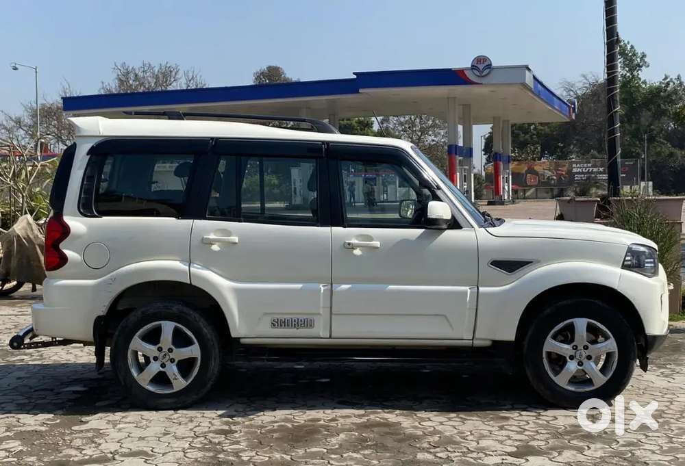 Mahindra Scorpio S11 2021 Diesel 77000 Km Driven