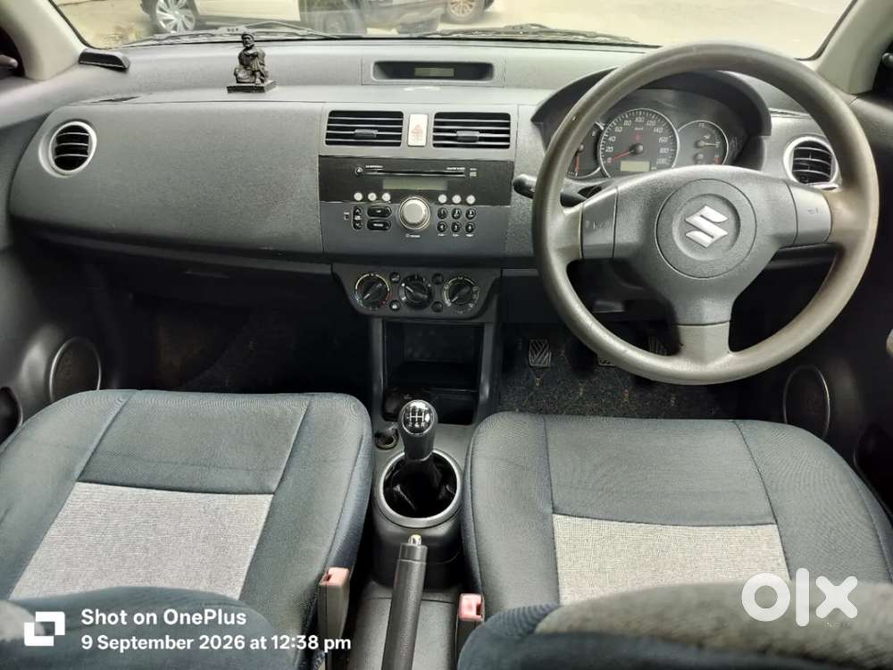 Maruti Suzuki Swift Dzire 1.2 Vxi Bsiv, 2011, Petrol