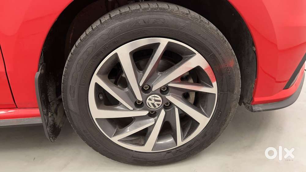Volkswagen Polo 1.0 Tsi Comfortline At, 2022, Petrol