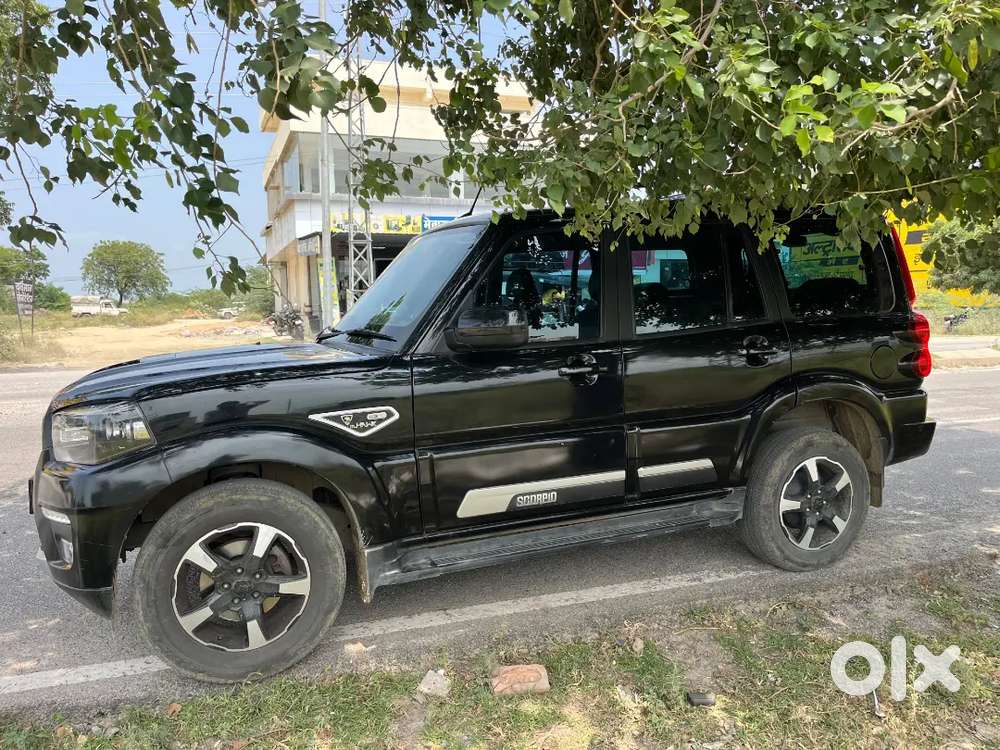 Mahindra Scorpio Classic 2023