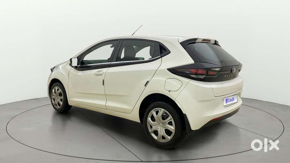 Tata Altroz 1.2 Xt, 2023, Petrol