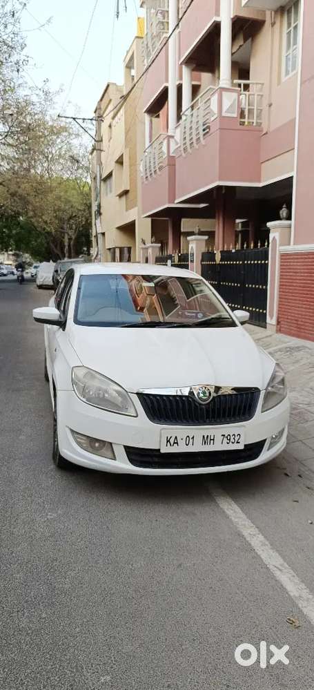 Skoda Rapid 2012 Good Condition Diesel 2nd Owner Well Maintained