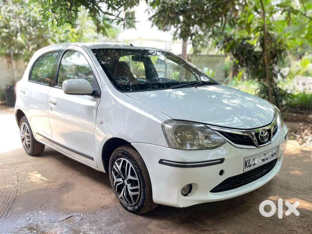 Toyota Etios Liva 2012 Diesel 140000 Km Driven