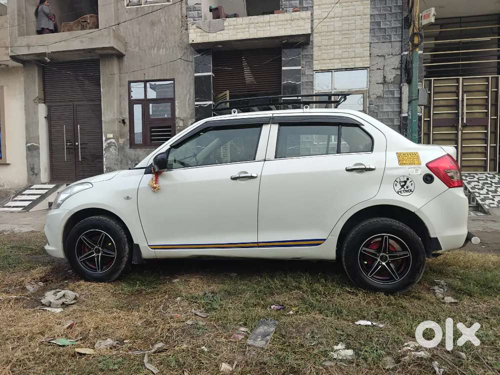 Maruti Suzuki Dzire 2023 Cng & Hybrids 80000 Km Driven