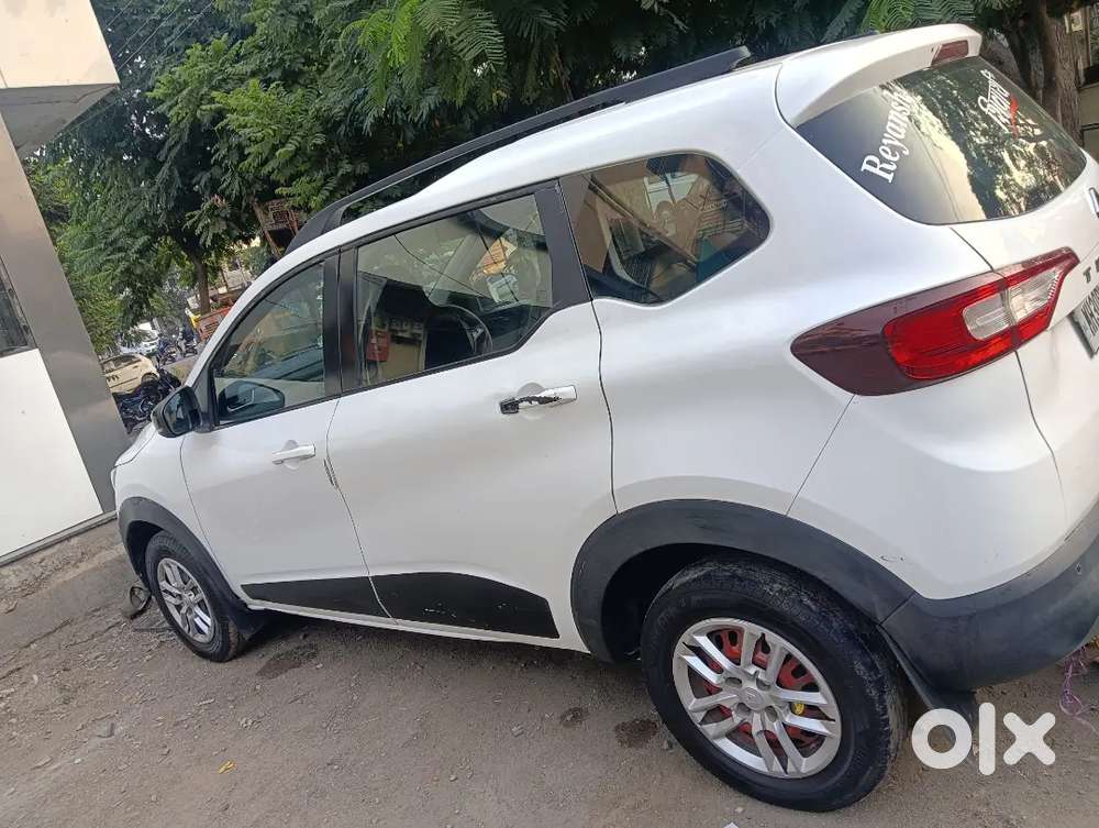 Renault Triber 2023 Petrol