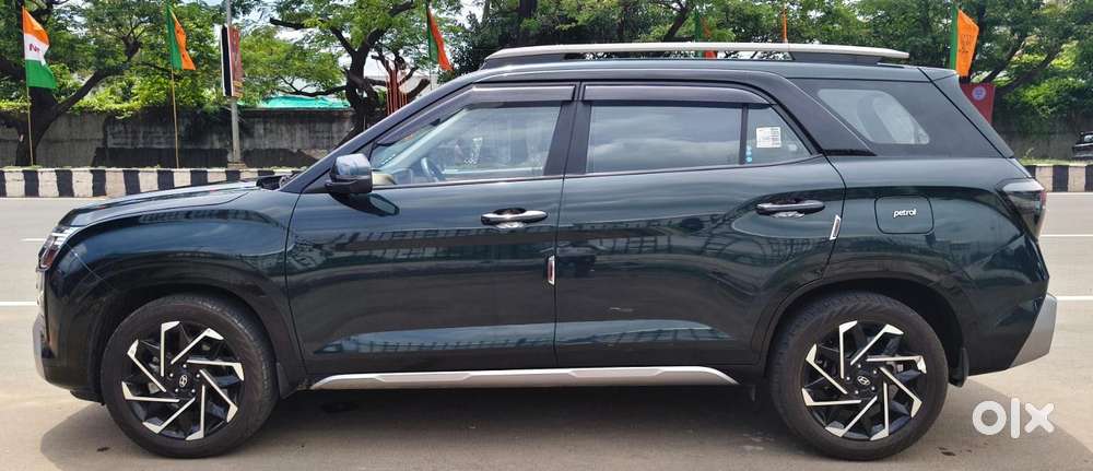 Hyundai Alcazar Signature 1.5 Petrol Dct 6str, 2025, Petrol