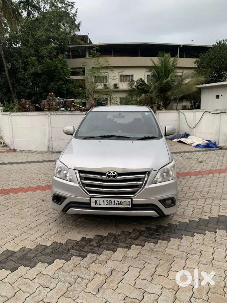 Toyota Innova Diesel 2015