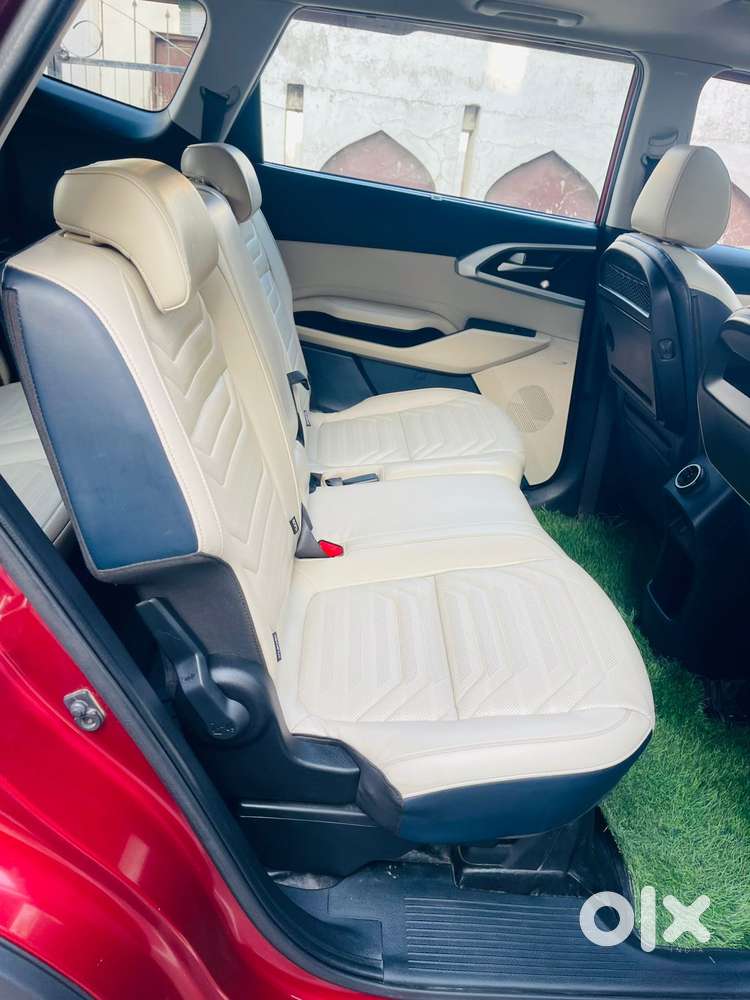 Kia Carens 1.5 Luxury Plus Diesel At 7 Str, 2023, Diesel