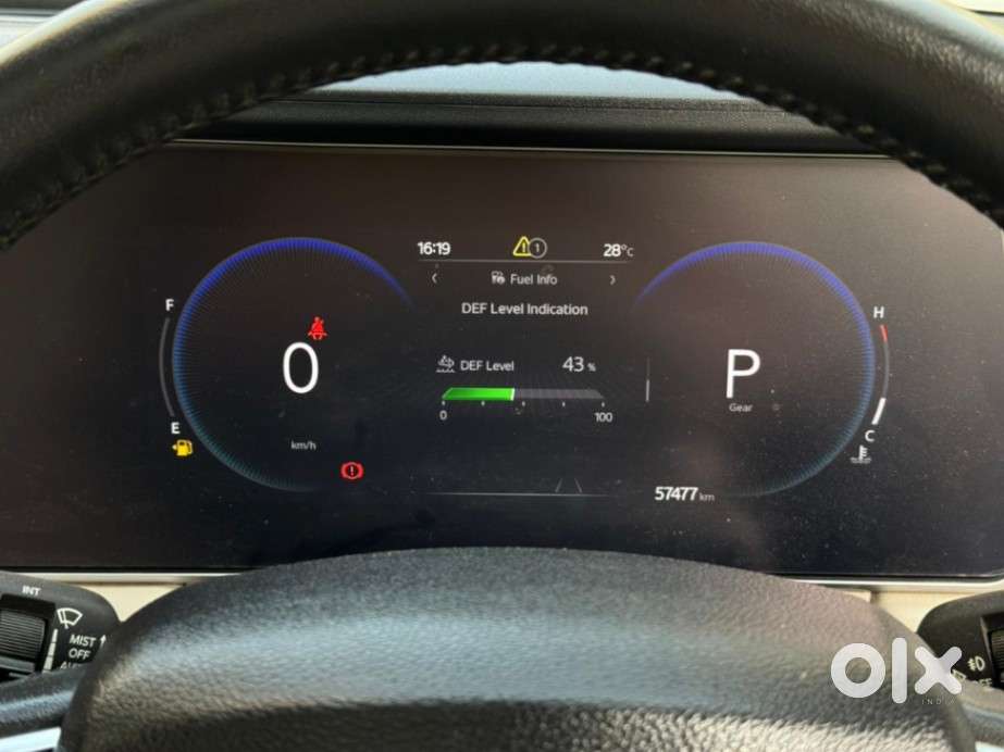 Mahindra Xuv700 2.2 Ax 7 Diesel At Luxury Pack Str, 2022, Diesel