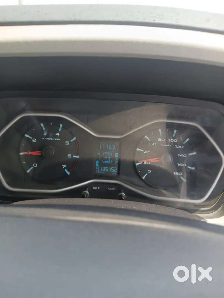 Mahindra Scorpio Classic 2016 Diesel Manual