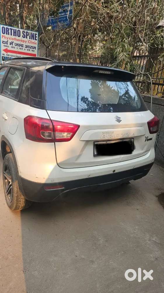 Selling Good Looking Single Handed Vitara Breeza. No Issue.