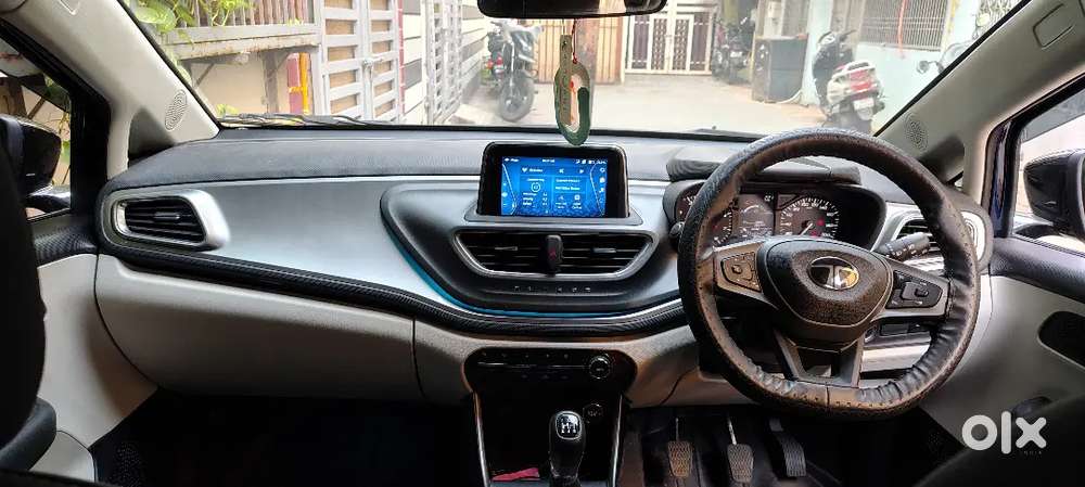 Tata Altroz 2024 Petrol 9000 Km Driven
