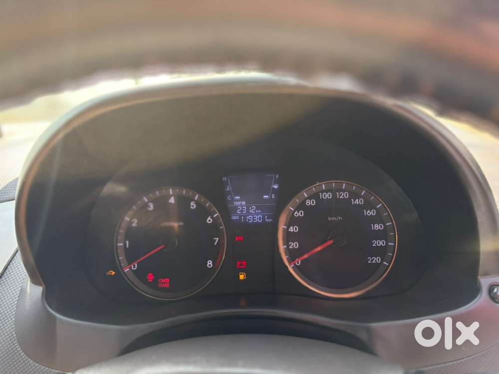 Hyundai Verna 2014 Model