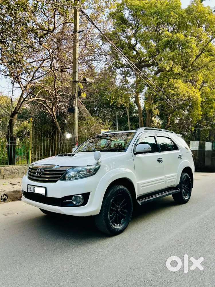 Toyota Fortuner Diesel 2015