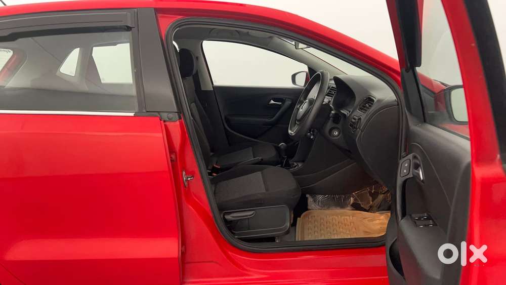 Volkswagen Polo Petrol Comfortline 1.2l, 2016, Petrol