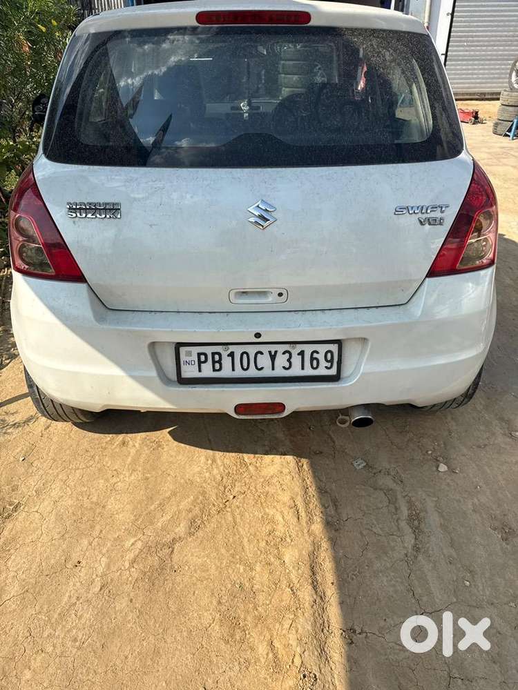 Maruti Suzuki Swift 2010