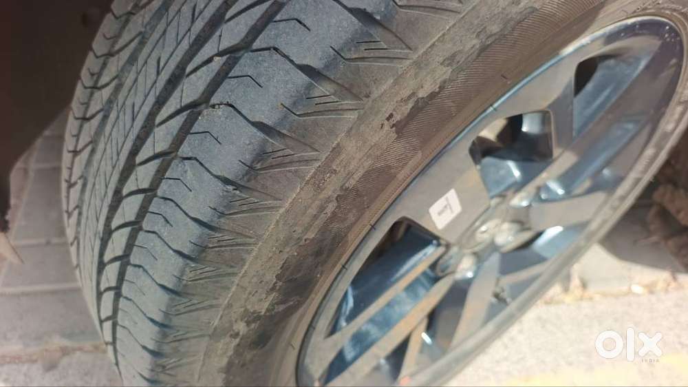 T Safari Xz+ (mt Diesel 2.0l) - Tropical Mist Adventure -7 Seater