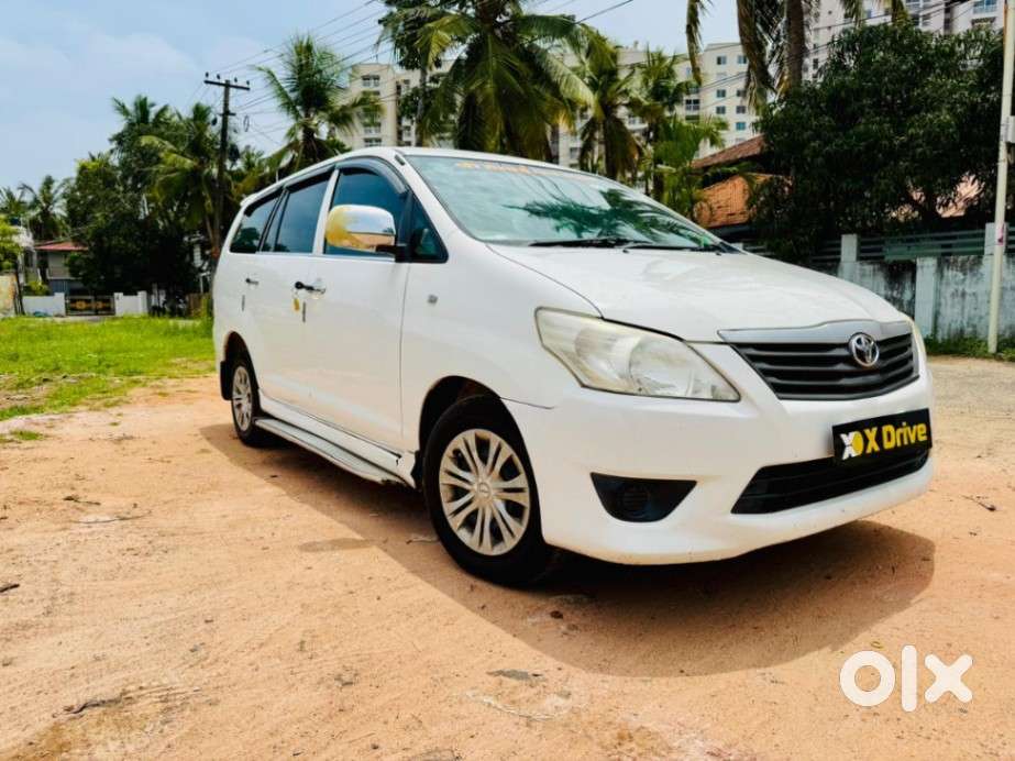 Toyota Innova 2.5 G (diesel) 7 Seater, 2012, Diesel