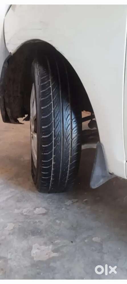 Hyundai I10 2012 Cng 94000 Km Driven, All Maintained