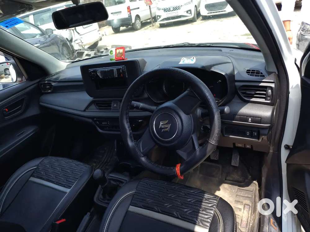 Swift 1.2 Lxi Petrol 2015 Maruti Suzuki