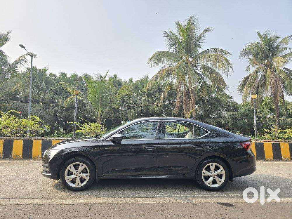 Skoda Octavia 2.0 Style Tsi At, 2022, Petrol