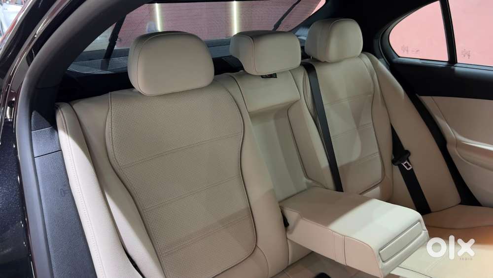 Mercedes-benz C-class C 200, 2025, Petrol