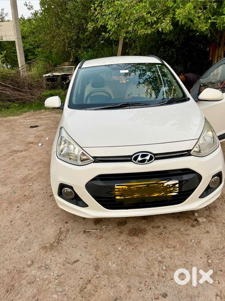 Hyundai Grand I10 2016 Car