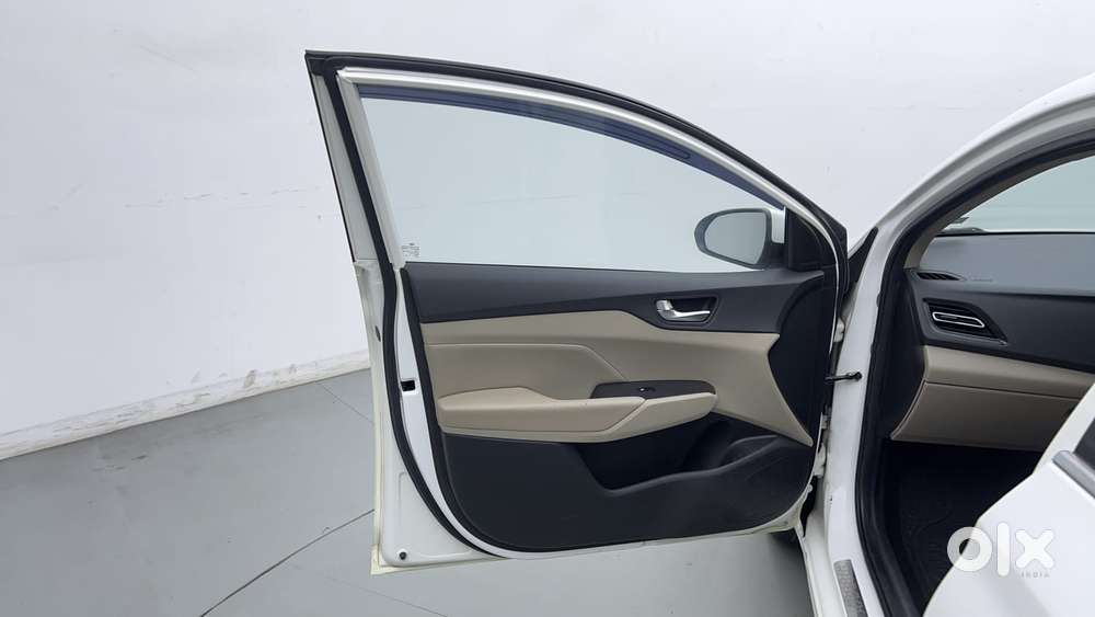 Hyundai Verna 1.5 Sx (o) Vtvt Ivt, 2021, Petrol