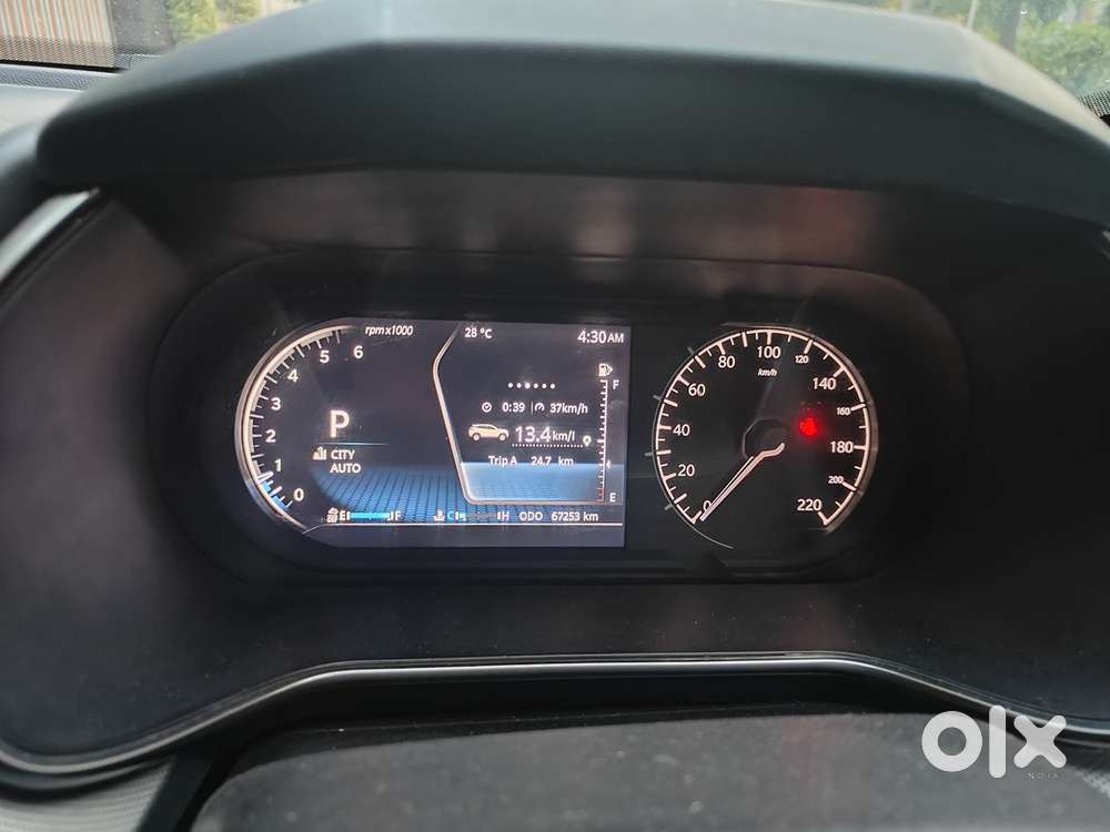 Tata Harrier Diesel 2021