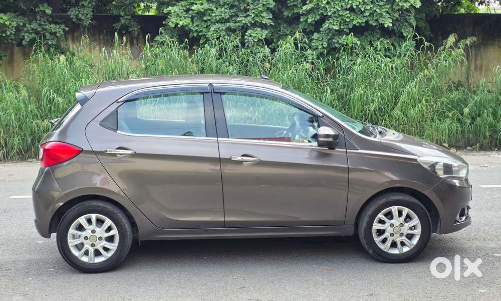 Tata Tiago 1.2 Revotron Xza, 2018, Petrol