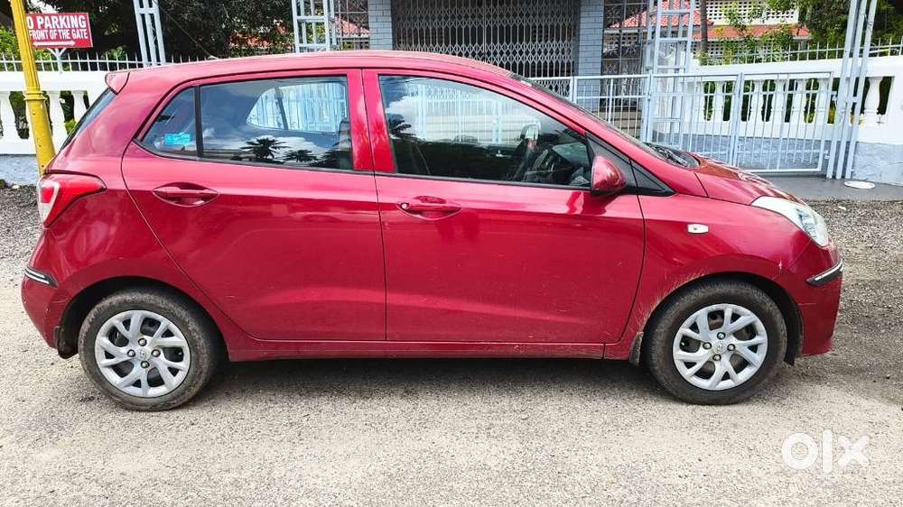 Hyundai Grand I10 Sportz 1.2 Kappa Vtvt, 2017, Petrol