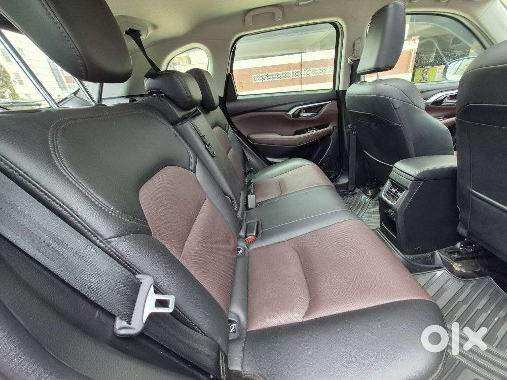 Maruti Suzuki Grand Vitara Alpha Smart Hybrid, 2023, Petrol
