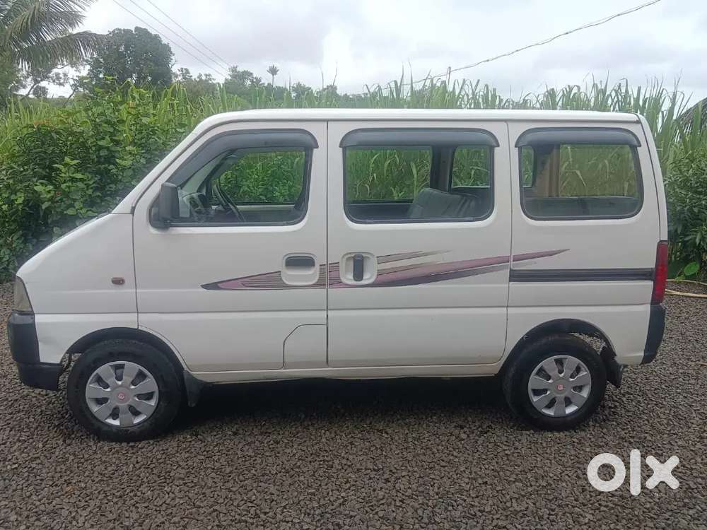 Maruti Suzuki Eeco 2016