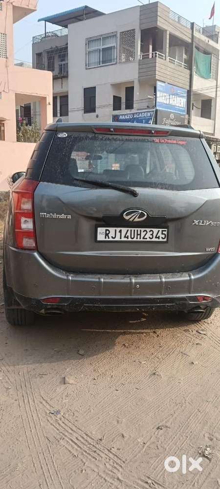 Mahindra Xuv500 2015 Diesel Well Maintained