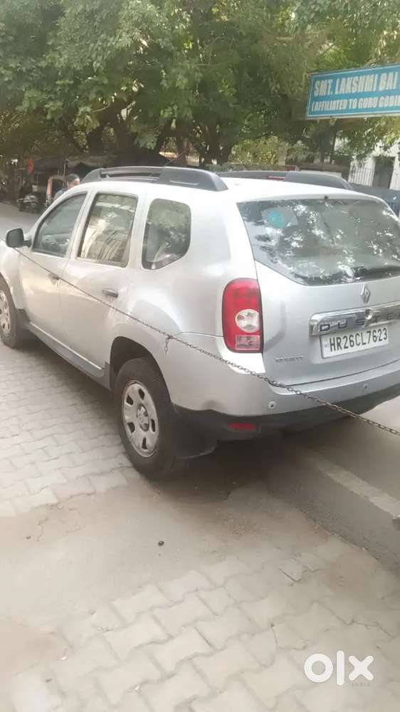 Renault Duster 2015 Petrol 75000 Km Driven