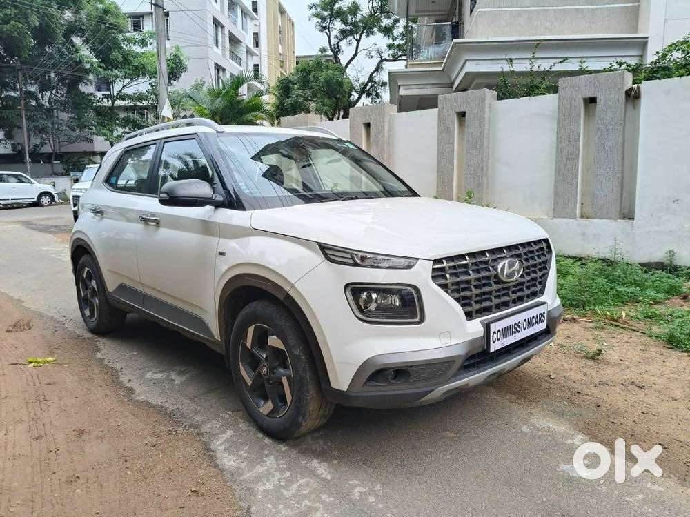 Hyundai Venue Sx Plus Turbo Dct, 2019, Petrol