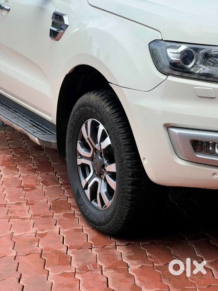 Ford Endeavour Titanium Plus Diesel