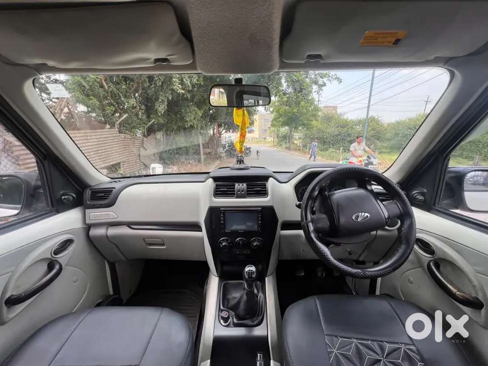 Mahindra Scorpio 2.2 2015