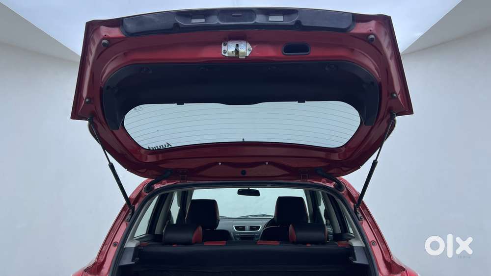 Maruti Suzuki Swift 1.3 Zxi, 2012, Petrol