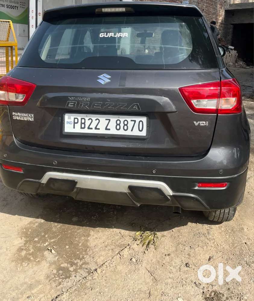 2nd Owner Maruti Vitara 2017