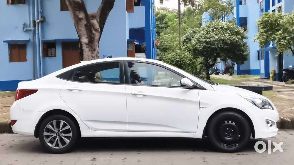 Hyundai Verna 1.5 Sx Vtvt, 2016, Petrol